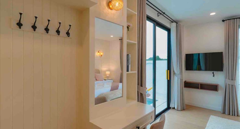 Villa en venta y en alquiler de 5 habitaciones en Bang Lamung, Chonburi