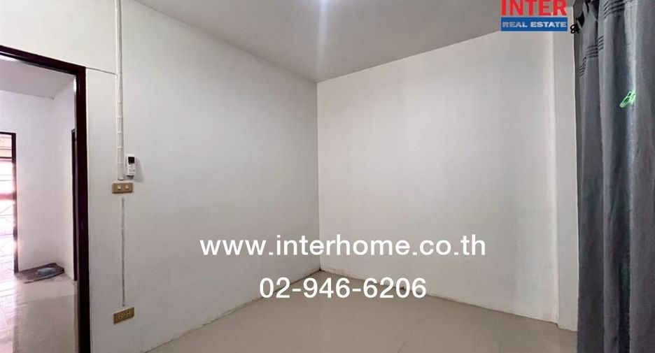 For rent and for sale 3 bedrooms townhouse in Prawet, Bangkok