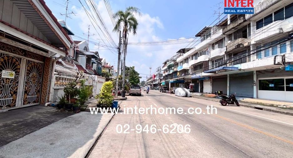 For rent and for sale 3 bedrooms townhouse in Prawet, Bangkok