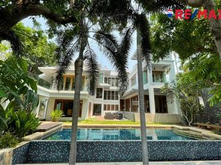 For rent 5 bedrooms house in Bang Lamung, Chonburi