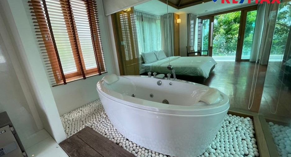 For rent 5 bedrooms house in Bang Lamung, Chonburi