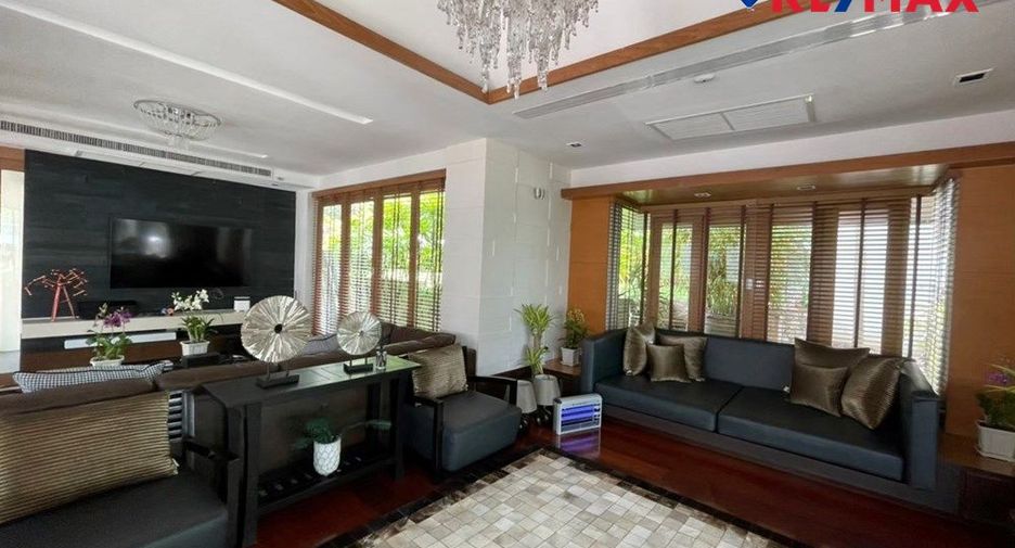 For rent 5 bedrooms house in Bang Lamung, Chonburi