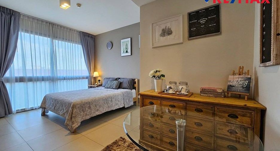 For rent 1 bed condo in Bang Lamung, Chonburi