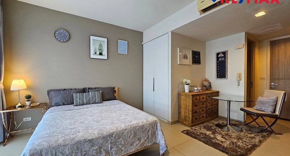 For rent 1 bed condo in Bang Lamung, Chonburi
