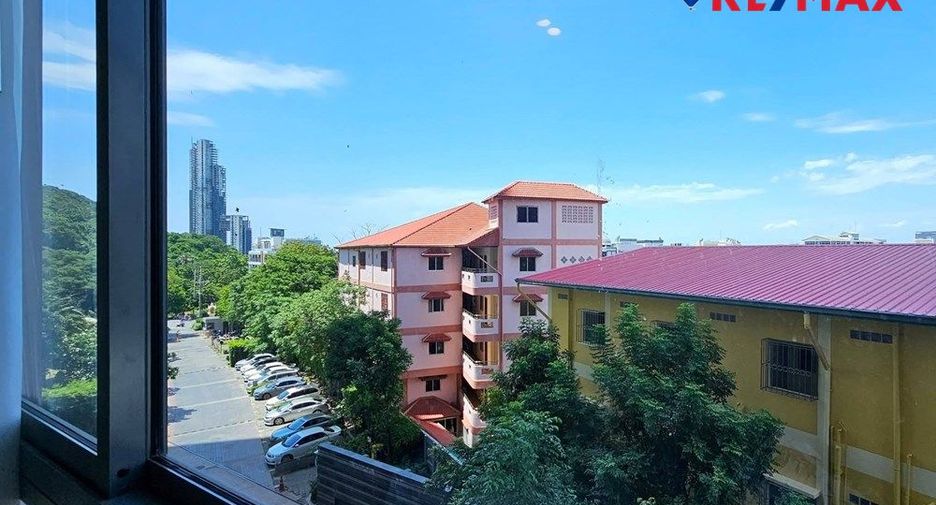 For rent 1 bed condo in Bang Lamung, Chonburi