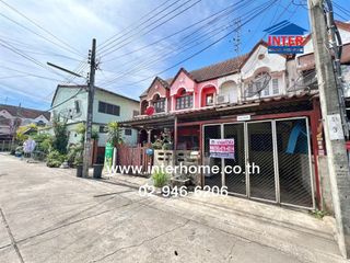 For sale 2 ベッドルーム townhouse in Saphan Sung, Bangkok