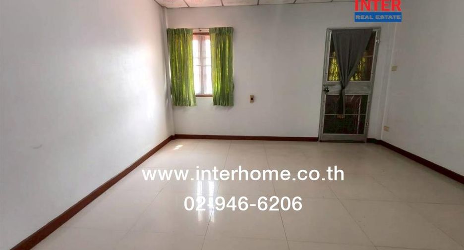 For sale 3 bedrooms townhouse in Mueang Nonthaburi, Nonthaburi