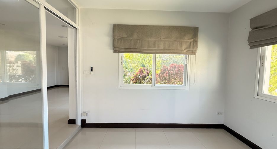 For rent and for sale 3 bedrooms house in Hang Dong, Chiang Mai