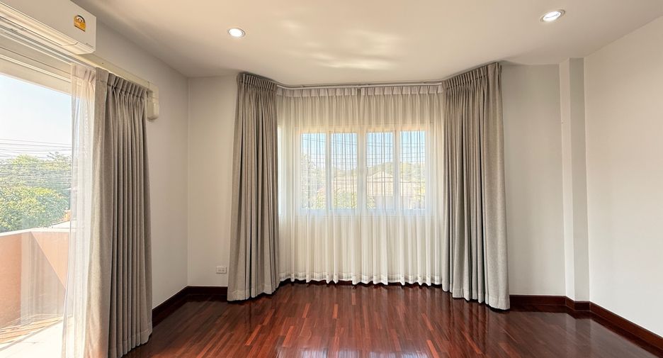 For rent and for sale 3 bedrooms house in Hang Dong, Chiang Mai