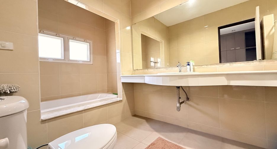 For rent and for sale 3 bedrooms house in Hang Dong, Chiang Mai