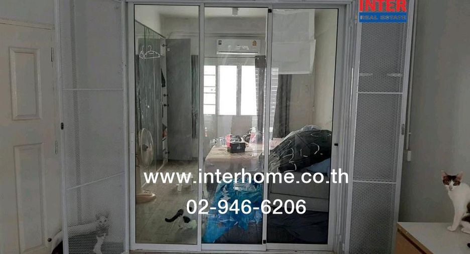 For sale 2 bedrooms townhouse in Bang Khen, Bangkok