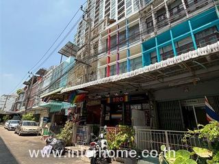 For sale retail Space in Phaya Thai, Bangkok