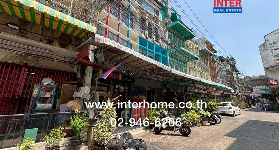 For sale retail Space in Phaya Thai, Bangkok