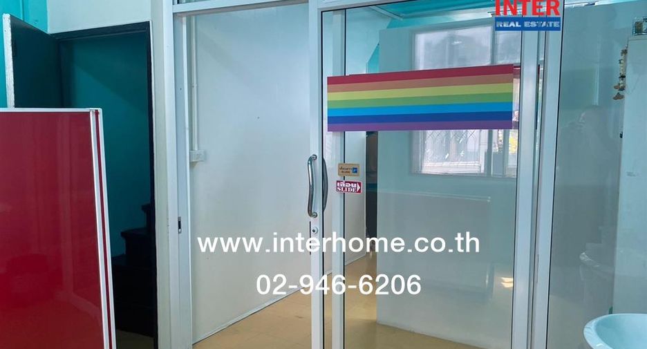 For sale retail Space in Phaya Thai, Bangkok