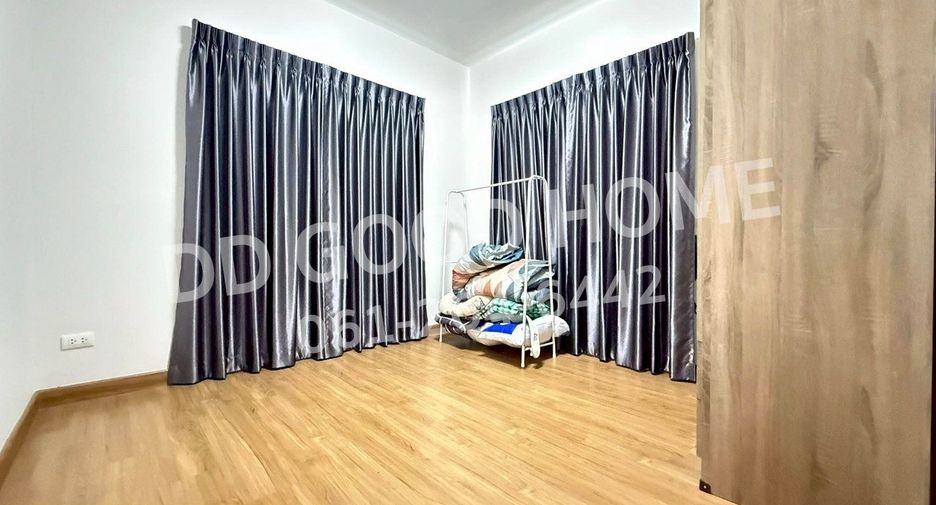 For sale 3 bedrooms townhouse in Sai Noi, Nonthaburi