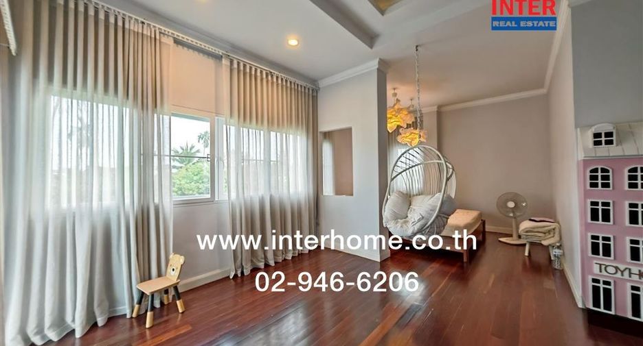 For sale 5 bedrooms house in Ban Phaeo, Samut Sakhon