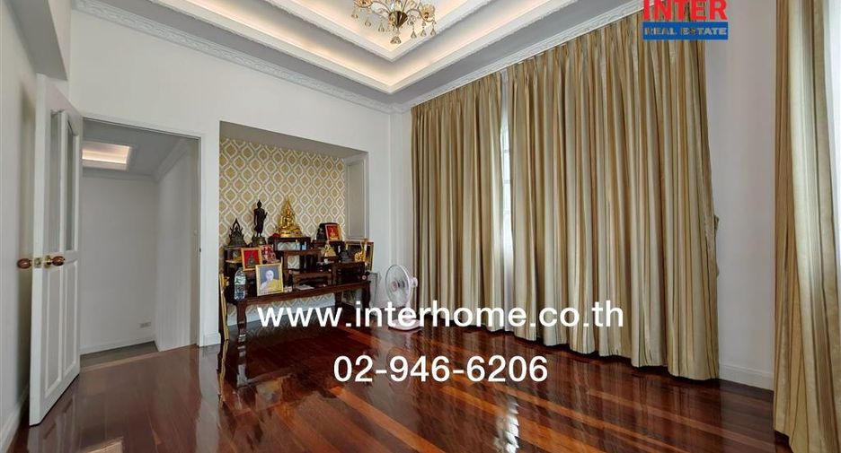 For sale 5 bedrooms house in Ban Phaeo, Samut Sakhon