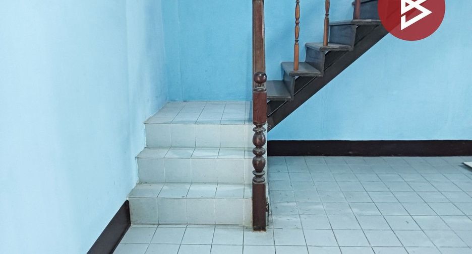 Reihenhaus zum Kauf mit 2 Zimmer in Phra Pradaeng, Samut Prakan