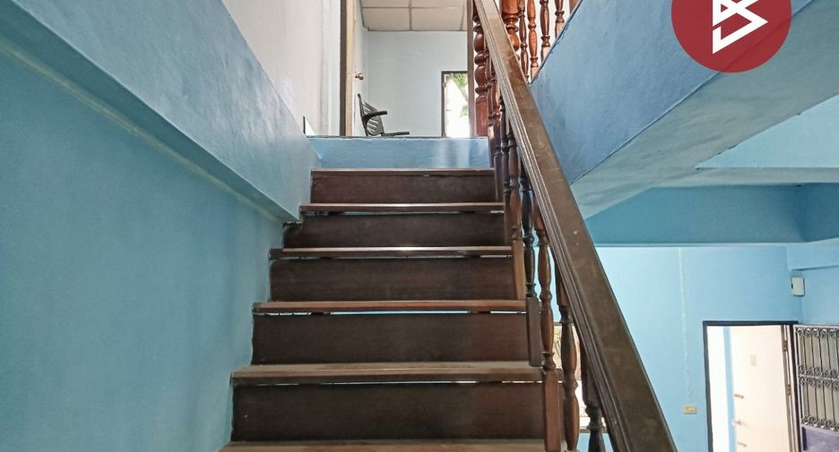Reihenhaus zum Kauf mit 2 Zimmer in Phra Pradaeng, Samut Prakan
