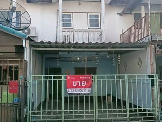 For sale 2 bedrooms townhouse in Phra Pradaeng, Samut Prakan