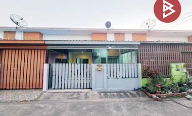 Reihenhaus zum Kauf mit 2 Zimmer in Mueang Chon Buri, Chonburi