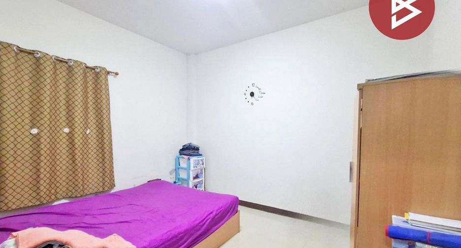 Reihenhaus zum Kauf mit 2 Zimmer in Mueang Chon Buri, Chonburi