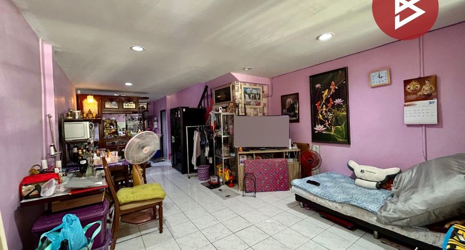 À vendre 2 chambres maison de ville à Bang Phli, Samut Prakan