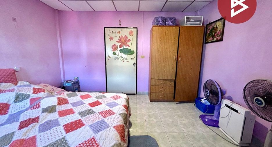 À vendre 2 chambres maison de ville à Bang Phli, Samut Prakan