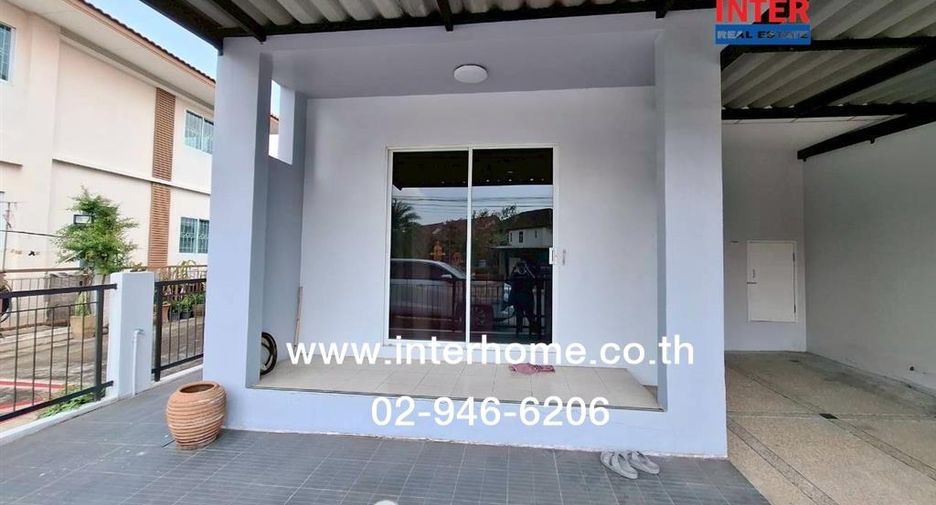 Продажа 4 спальни таунхаус в Mueang Samut Sakhon, Самутсакхон