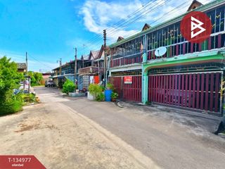 Продажа 4 спальни таунхаус в Mueang Samut Sakhon, Самутсакхон