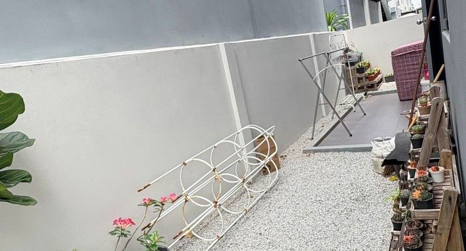 Продажа 3 спальни дом в Банг Ламунг, Чонбури