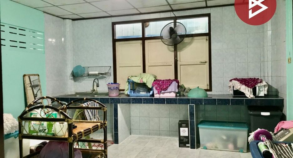 Haus zum Kauf mit 4 Zimmer in Mueang Samut Songkhram, Samut Songkhram