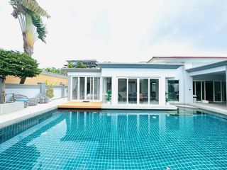 Villa zur Miete mit 5 Zimmer in Bang Lamung, Chonburi