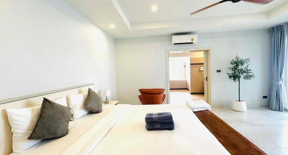 For rent 5 bedrooms villa in Bang Lamung, Chonburi