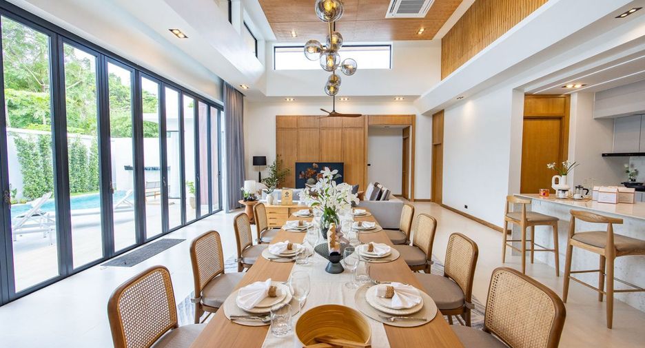 For sale 3 bedrooms villa in Mueang Phuket, Phuket