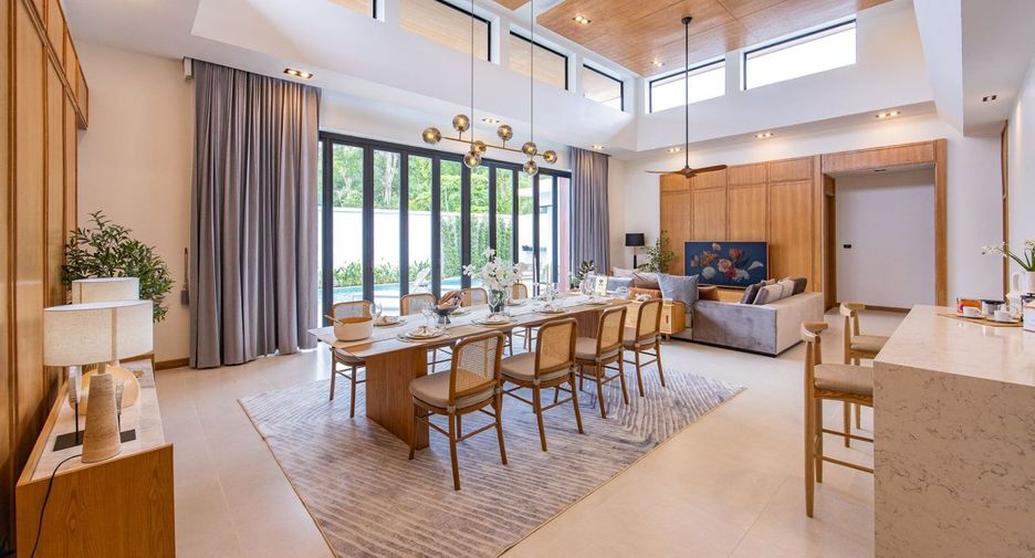 For sale 3 bedrooms villa in Mueang Phuket, Phuket