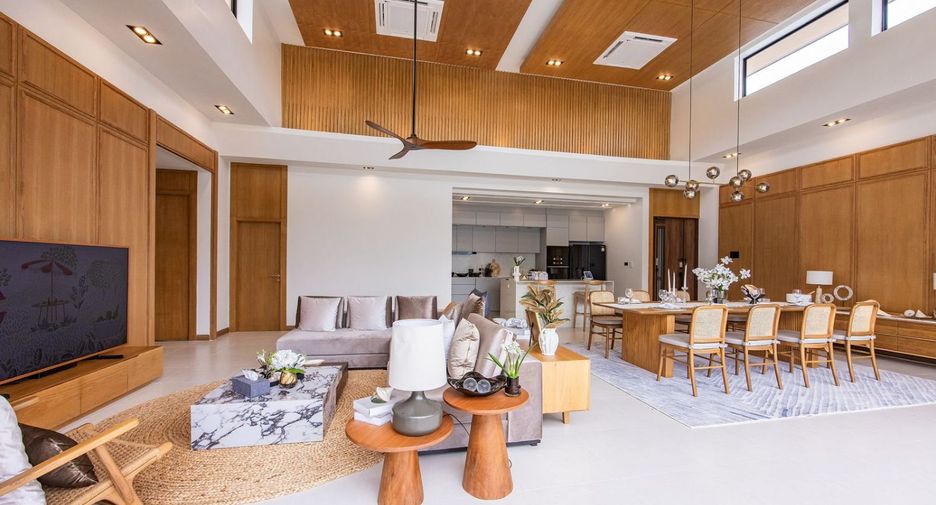 For sale 3 bedrooms villa in Mueang Phuket, Phuket