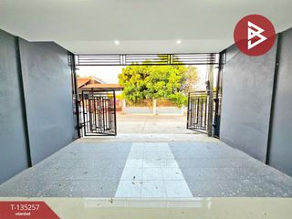For sale 2 bedrooms townhouse in Mueang Nakhon Pathom, Nakhon Pathom