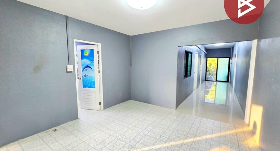 For sale 2 bedrooms townhouse in Mueang Nakhon Pathom, Nakhon Pathom