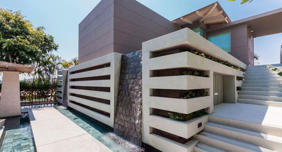 Villa zum Kauf mit 18 Zimmer in Thalang, Phuket
