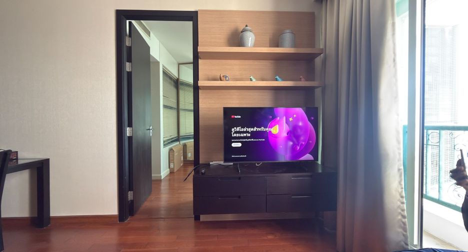 Wohnung zur Miete mit 2 Zimmer in Pathum Wan, Bangkok