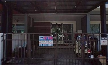 Reihenhaus zum Kauf mit 3 Zimmer in Bang Bua Thong, Nonthaburi