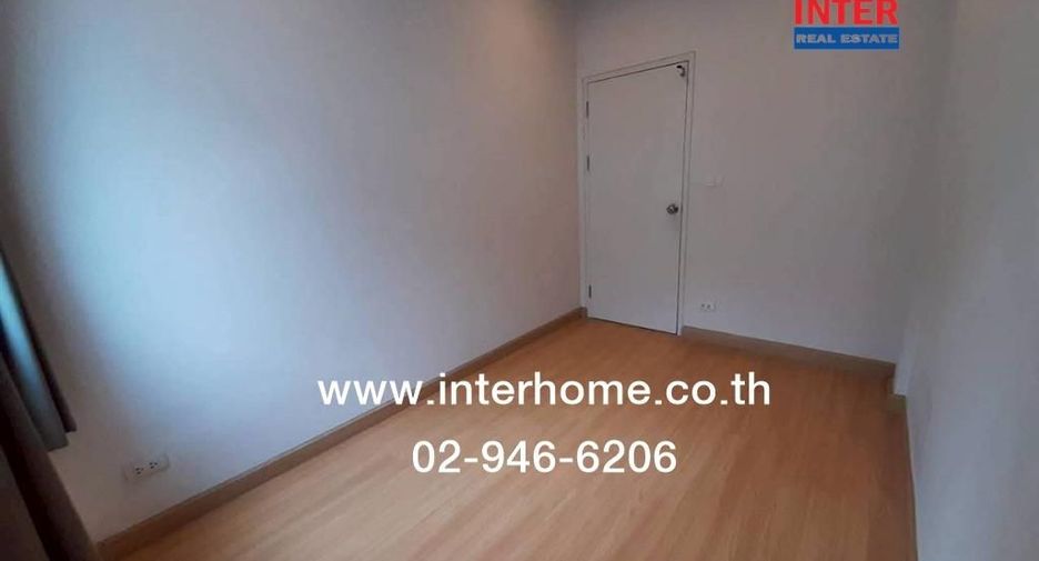 À vendre 3 chambres maison de ville à Bang Bua Thong, Nonthaburi