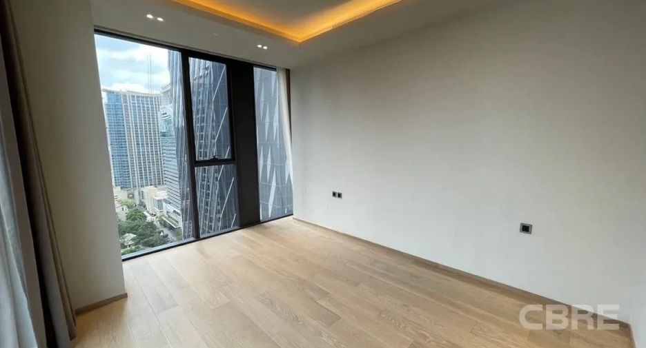 For sale 3 bedrooms condo in Pathum Wan, Bangkok