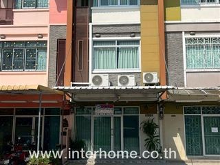 Reihenhaus zur Miete und zum Kauf mit 2 Zimmer in Bang Khen, Bangkok