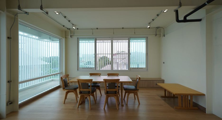 For sale 6 ベッドルーム office in Lat Phrao, Bangkok