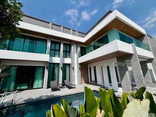 For sale 5 bedrooms villa in Bang Lamung, Chonburi