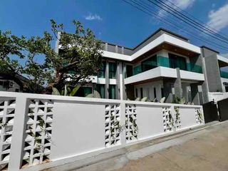 For sale 5 bedrooms villa in Bang Lamung, Chonburi