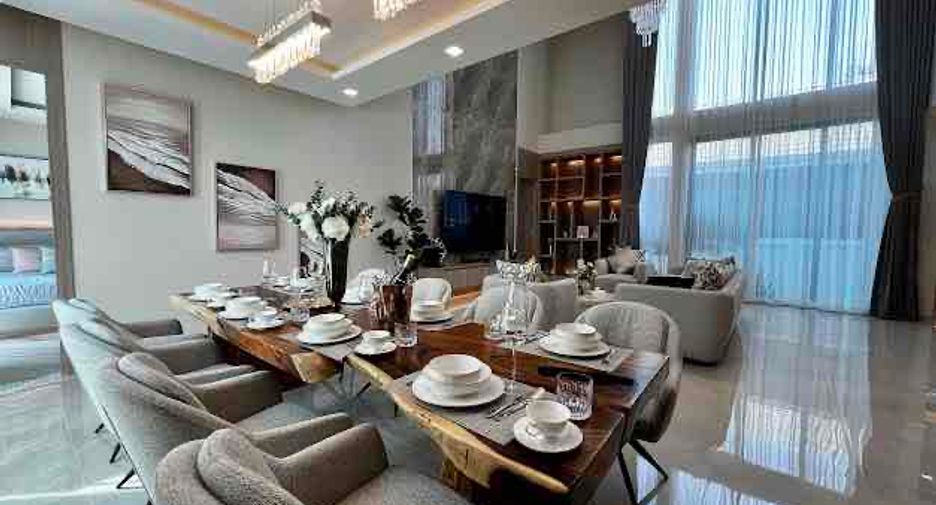 For sale 5 bedrooms villa in Bang Lamung, Chonburi