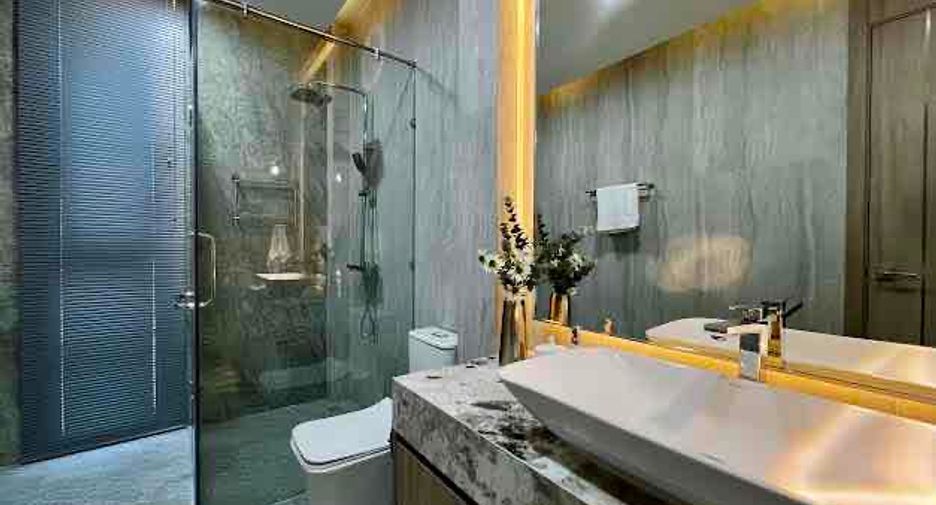 For sale 5 bedrooms villa in Bang Lamung, Chonburi